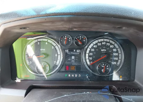 2010 Dodge Ram 1500 Slt/Sport/Trx из США, поврежденный, VIN 1D7RV1CT8AS239196